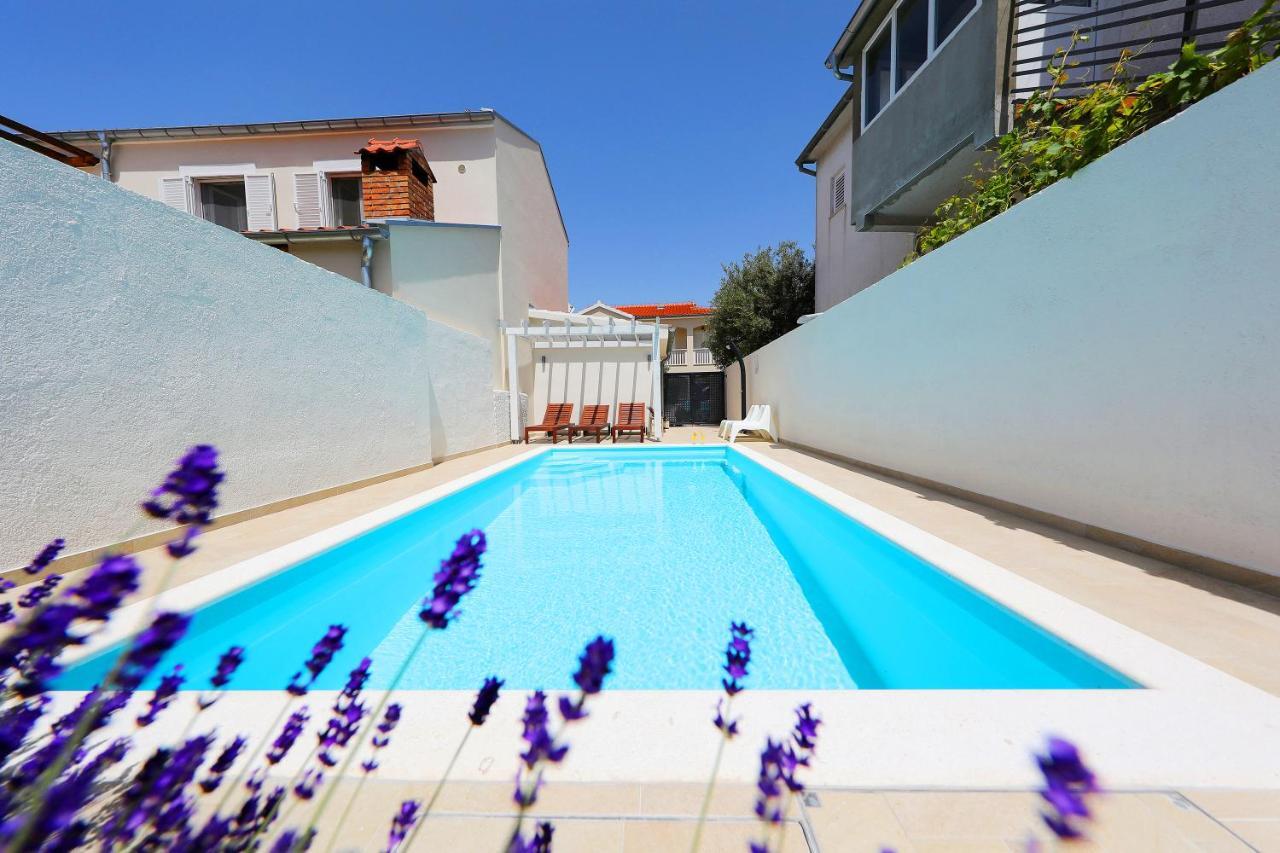 Villa Klaudia With Pool Zadar Extérieur photo